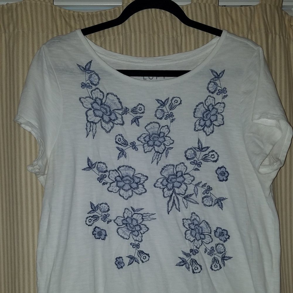 T- Shirt